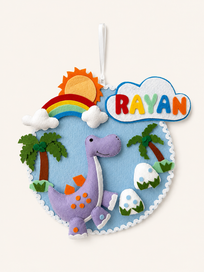 Dinosaur_personalised_name_hanging