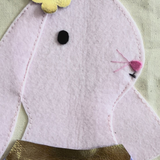 Bunny Toddler room decoration wall hanging